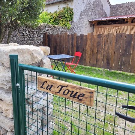Gite La Toue Saint-Dyé-sur-Loire エクステリア 写真