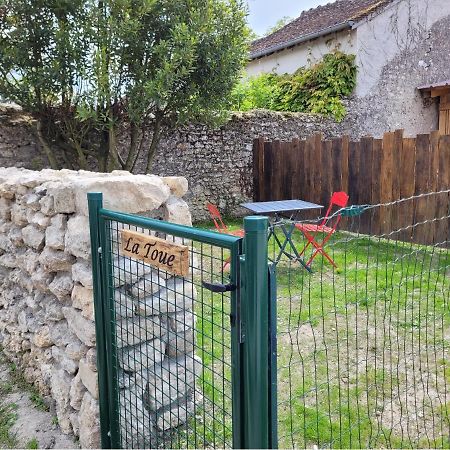 Gite La Toue Saint-Dyé-sur-Loire エクステリア 写真