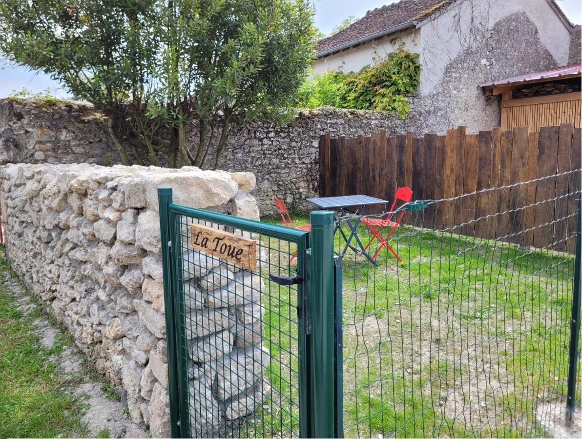 Gite La Toue Saint-Dyé-sur-Loire エクステリア 写真
